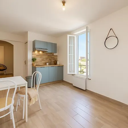 Proche Centre - Lit Queen, Cafe Offert ! Lejlighed Nancy